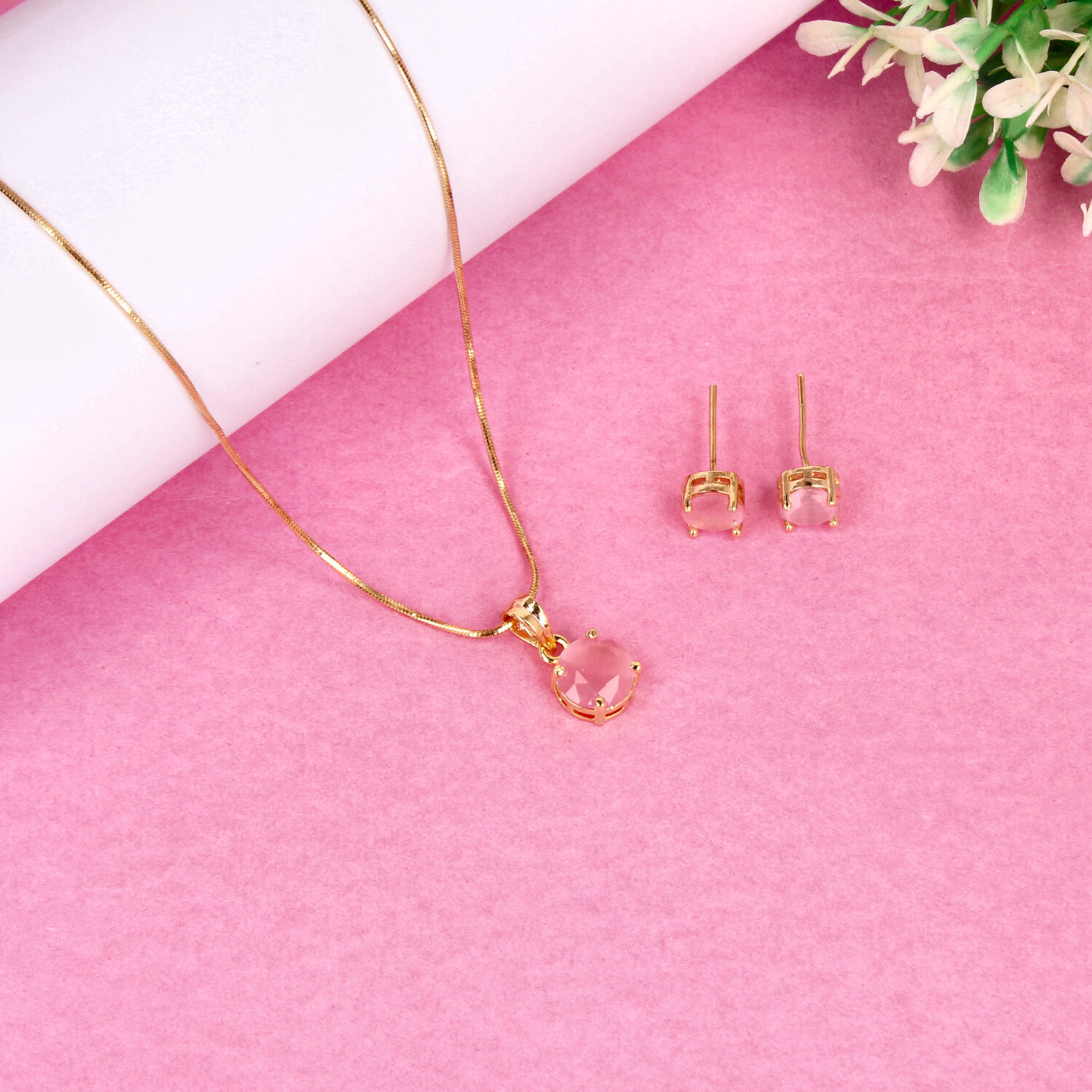 Gold Round Pendant Set with Baby Pink Stone - SIA450693_D