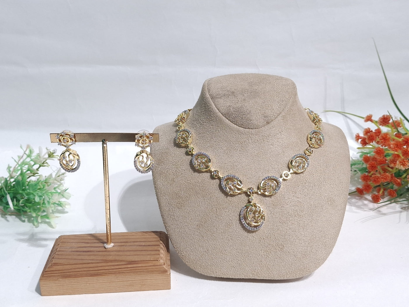 Elegant Gold and Silver Necklace & Earring Jewelry - SIA450793
