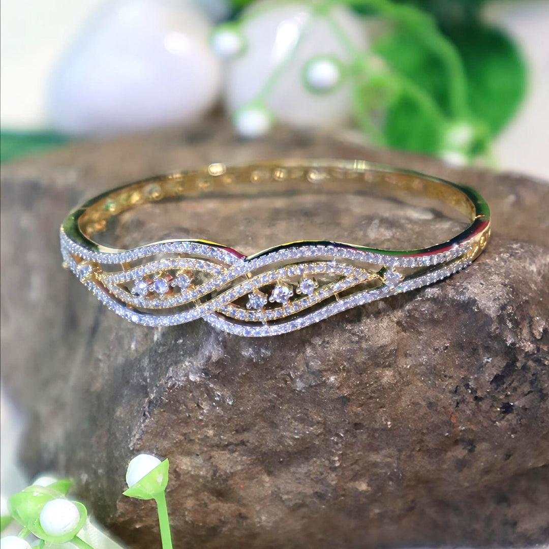 Gold & Silver Twisted Wave Bracelet - SIA450948
