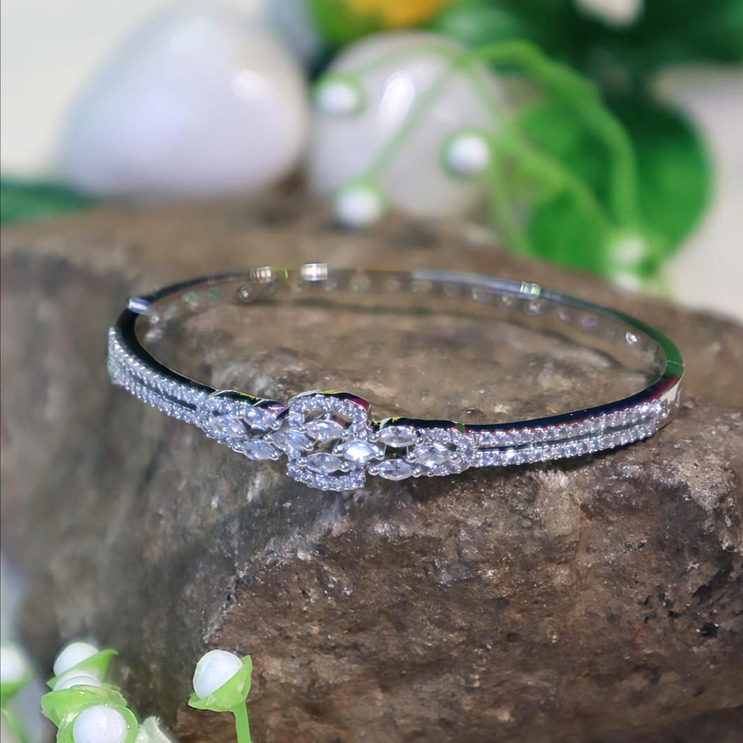 Silver Floral Cluster Bracelet with White Stones - SIA450953