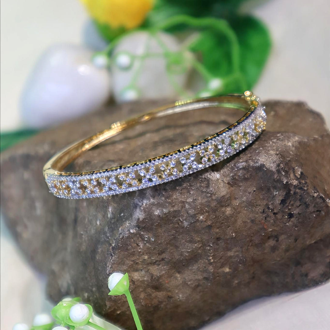 Gold-Toned Floral Mesh CZ Bracelet - SIA450954