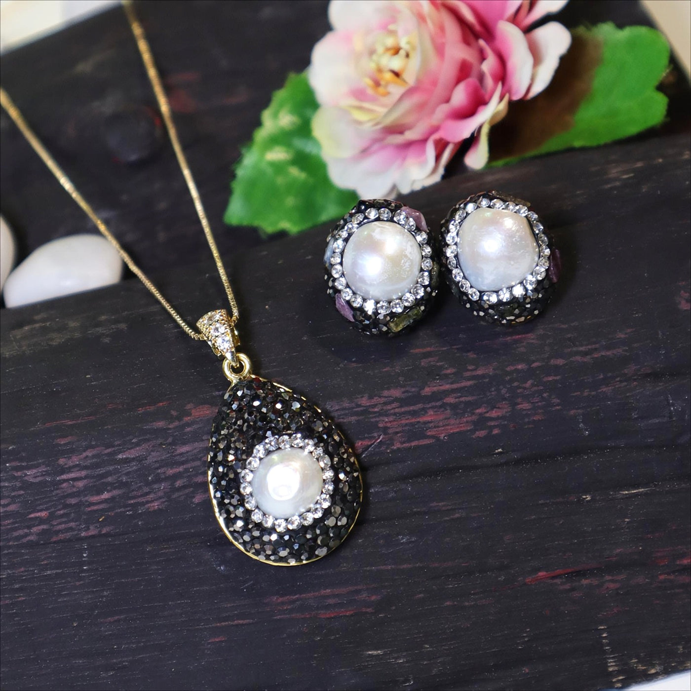 Black Crystal and Baroque Pearl Pendant and Earring Set - SIA451648_B