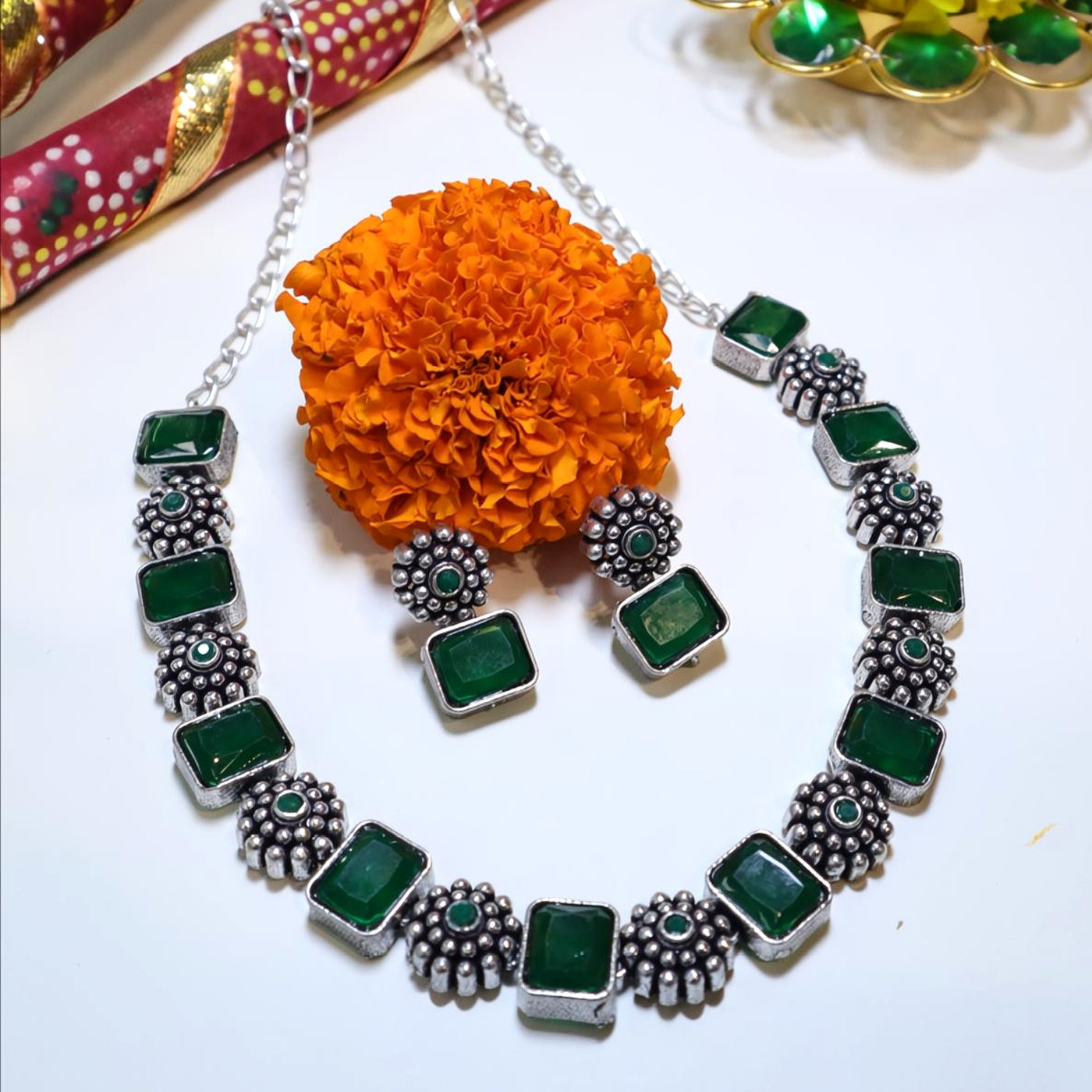 Green Square Stone Floral Silver Necklace Set - SIA452029