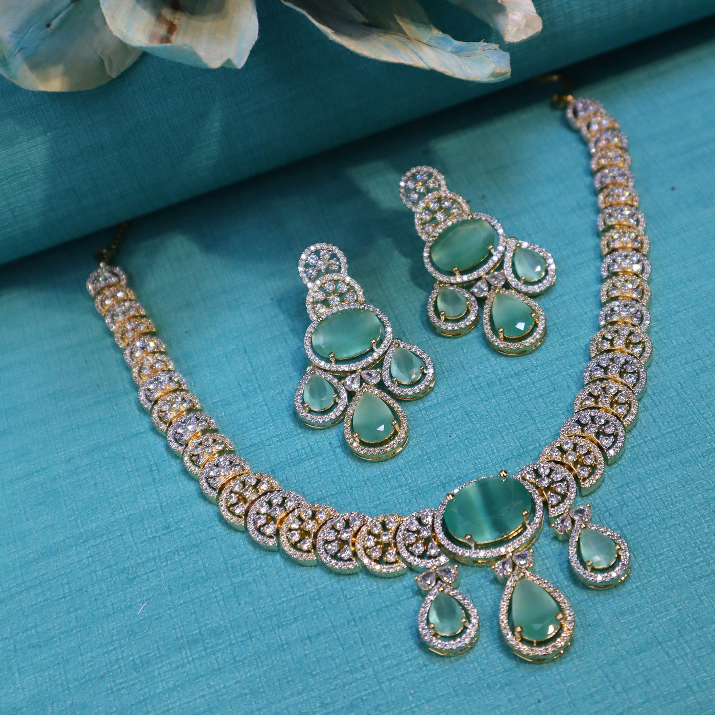 Gold-Plated Mint Green Teardrop CZ Necklace Set - SIA452312