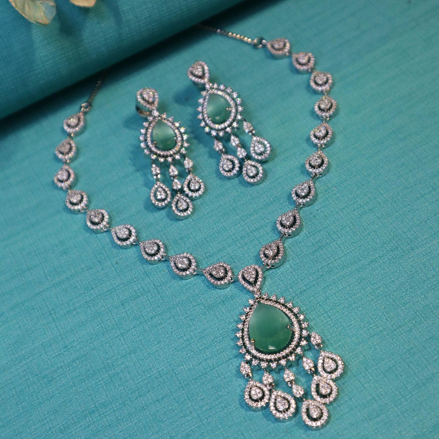 Green CZ Teardrop Necklace Set - SIA452338