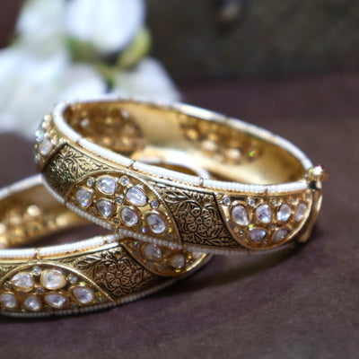 Antique Gold-Toned Floral Kundan Bangles with White Stone - SIA452453