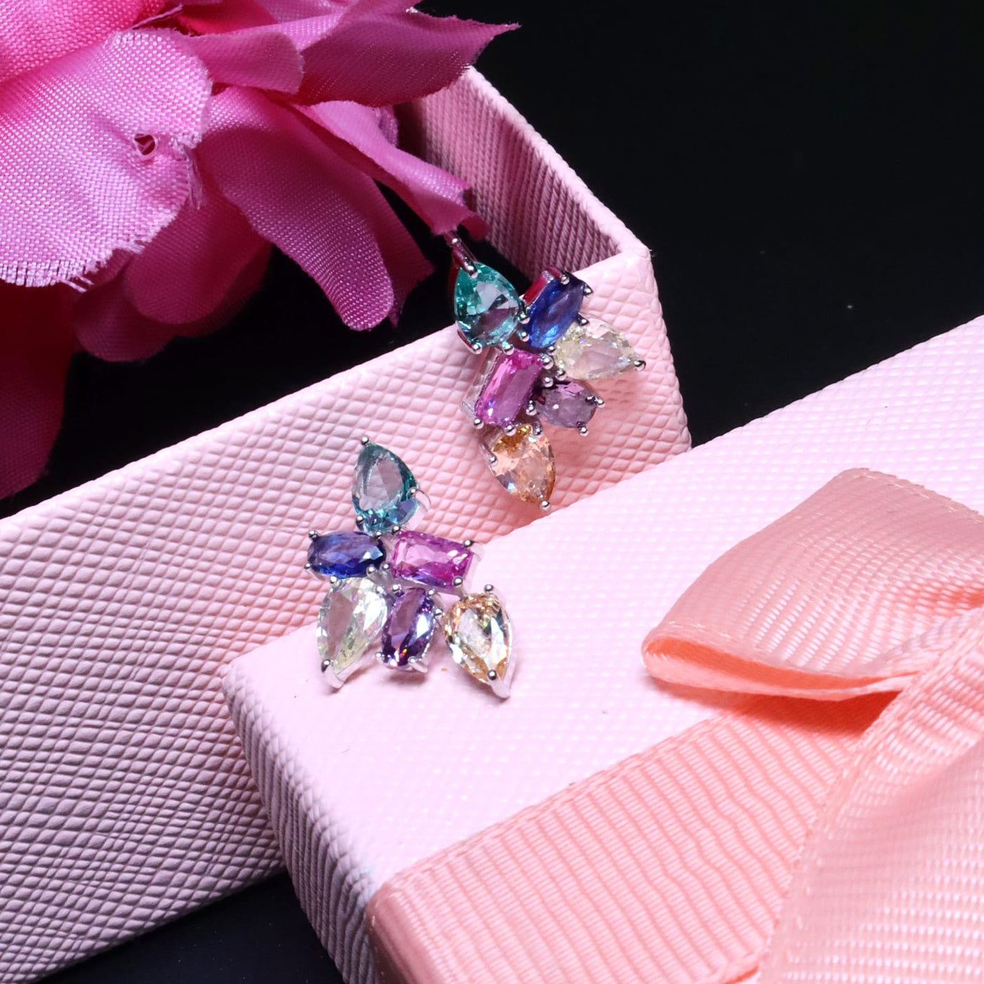 Multicolor Floral Cluster Earrings - SIA453248