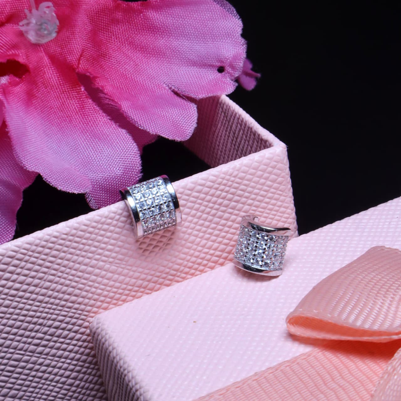 92.5 Sterling Silver - Sparkling Silver Hoop Earrings - SIA453282