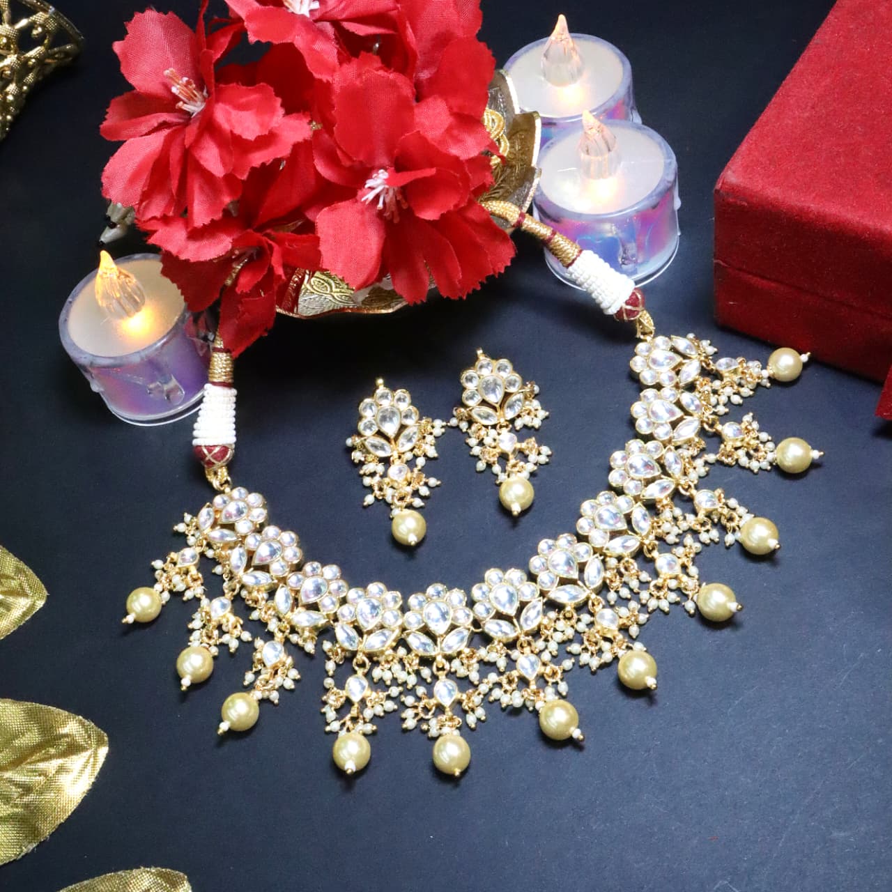 White Polki & Golden Pearl Choker Set - SIA453742