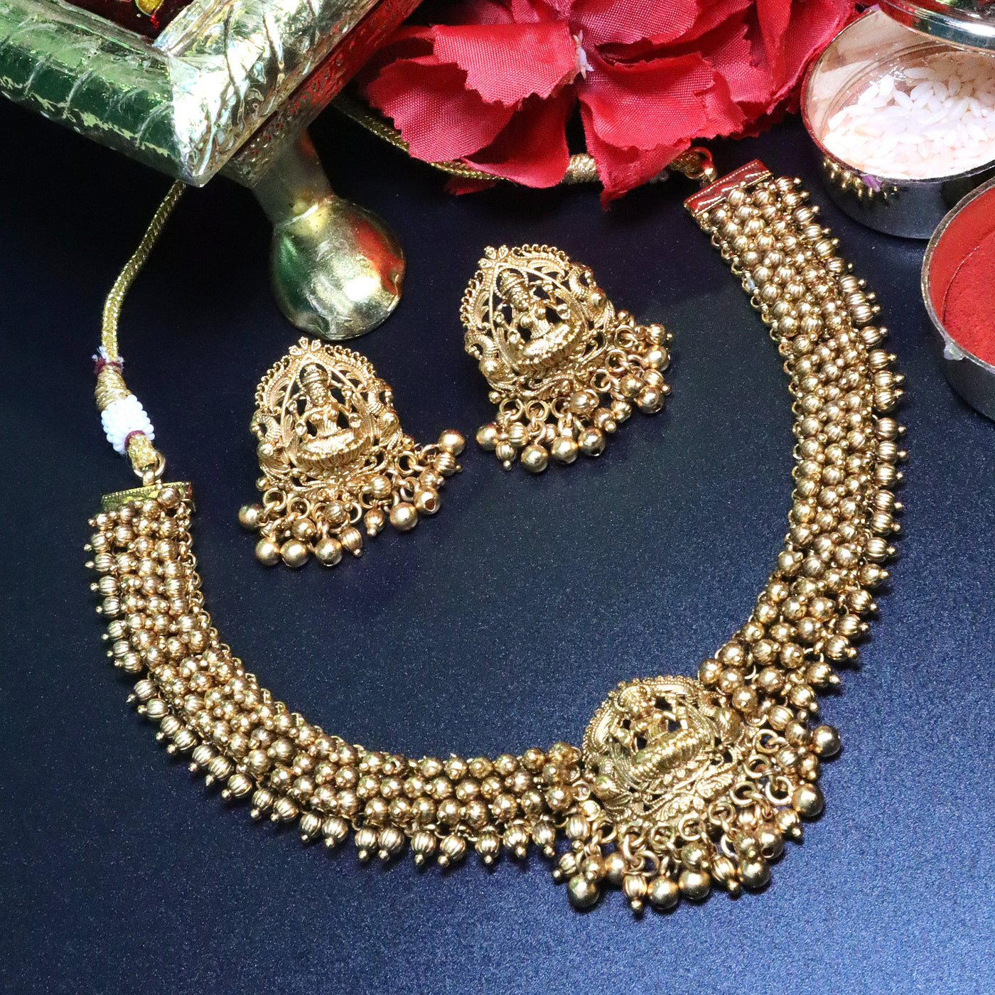 Antique Gold Lakshmi Temple Choker Set - SIA454001