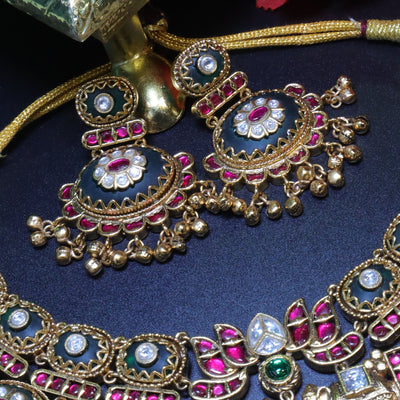 Gold Antique Necklace Set with Ruby-Green Detailing & Maang Tikka - SIA454003