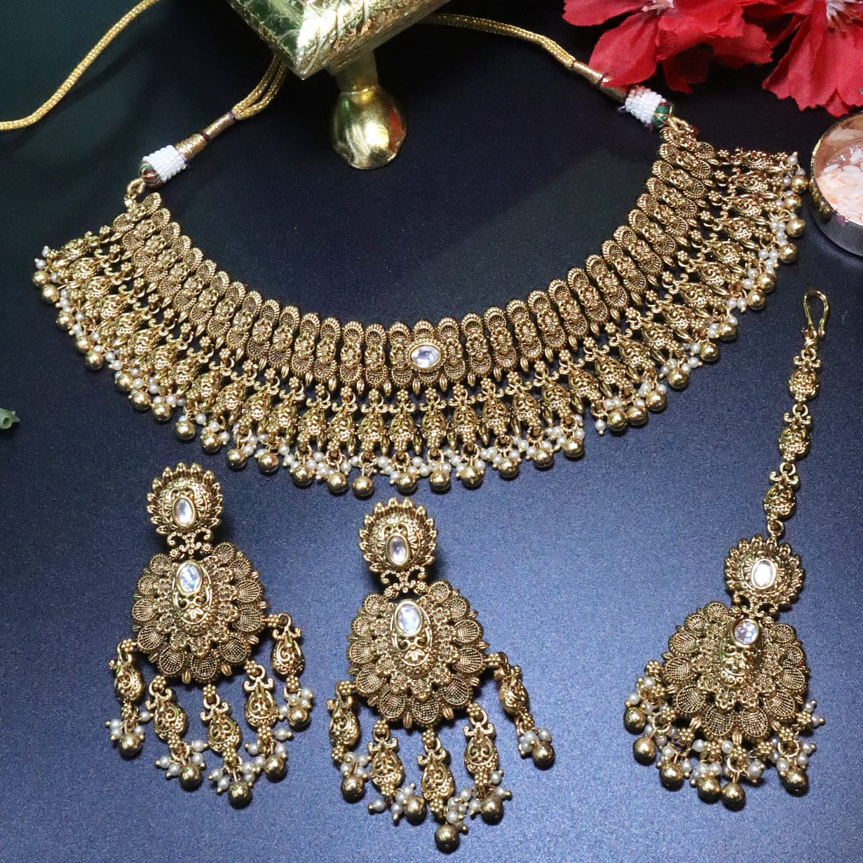 Traditional Gold Floral Choker Necklace & Maang Tikka Set - SIA454021