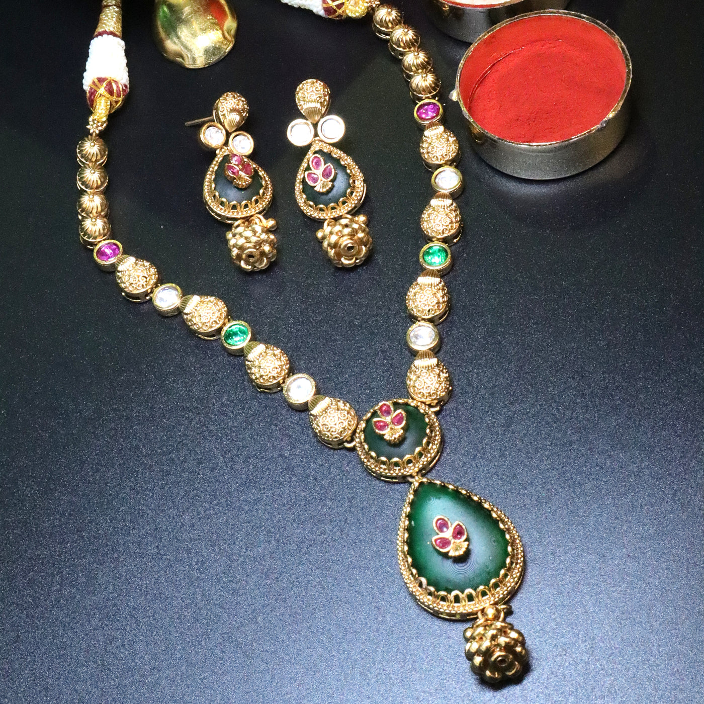 Gold Beaded Choker with Beads - SIA454026