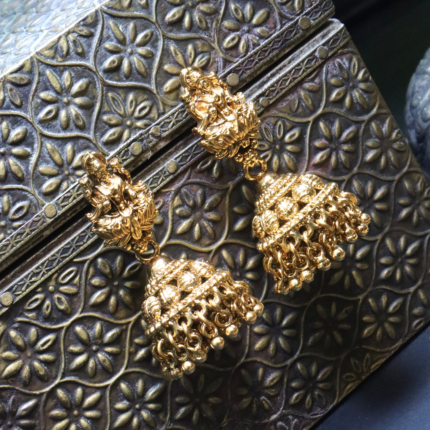 Antique Gold Temple Lakshmi Necklace Set - SIA454048