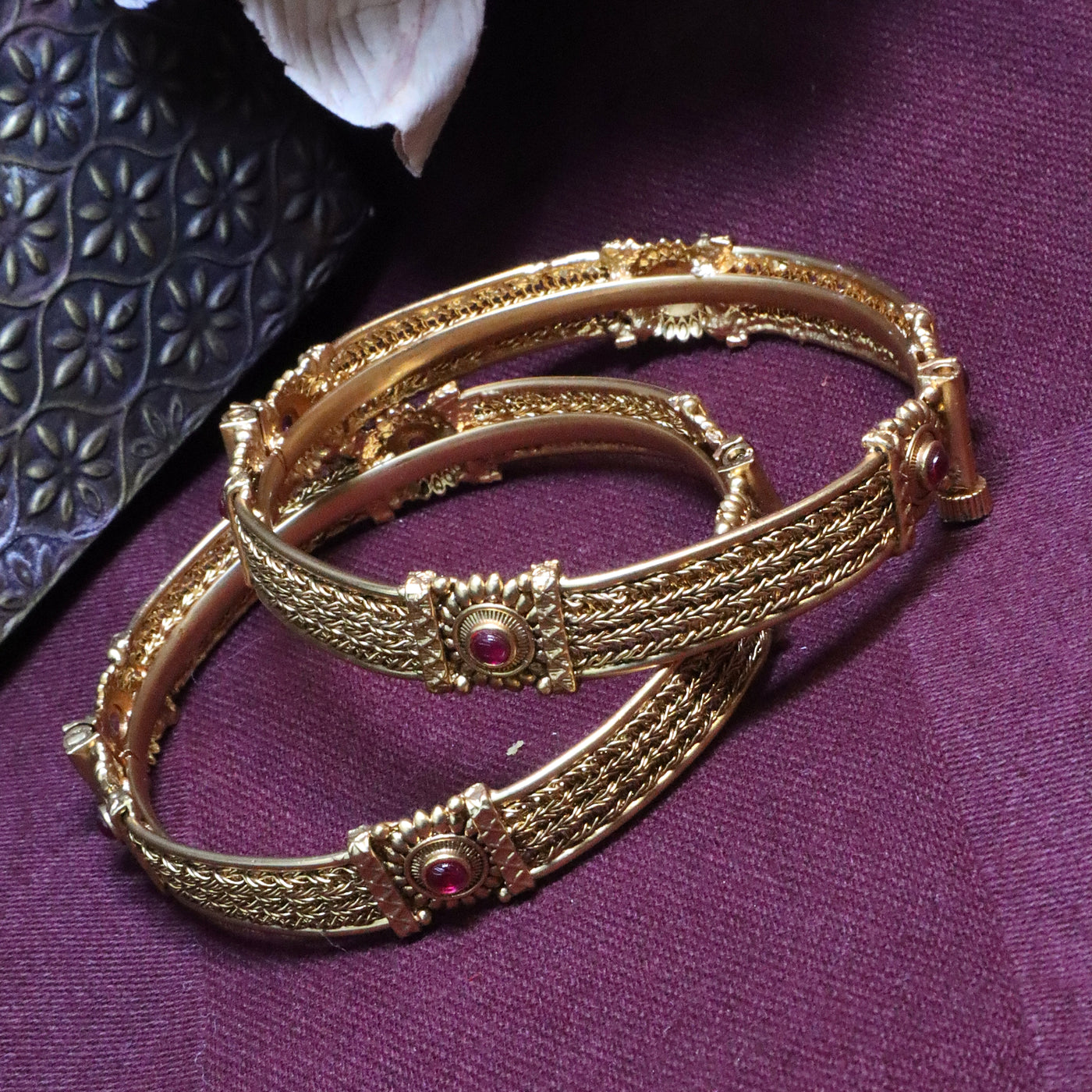 Traditional Gold Filigree Bangle Kada with Woven Texture and Ruby Accent - SIA454257