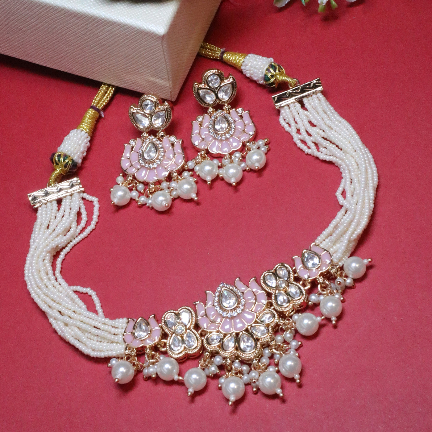 Pink Antique Lotus Motif Choker Set - SIA455691