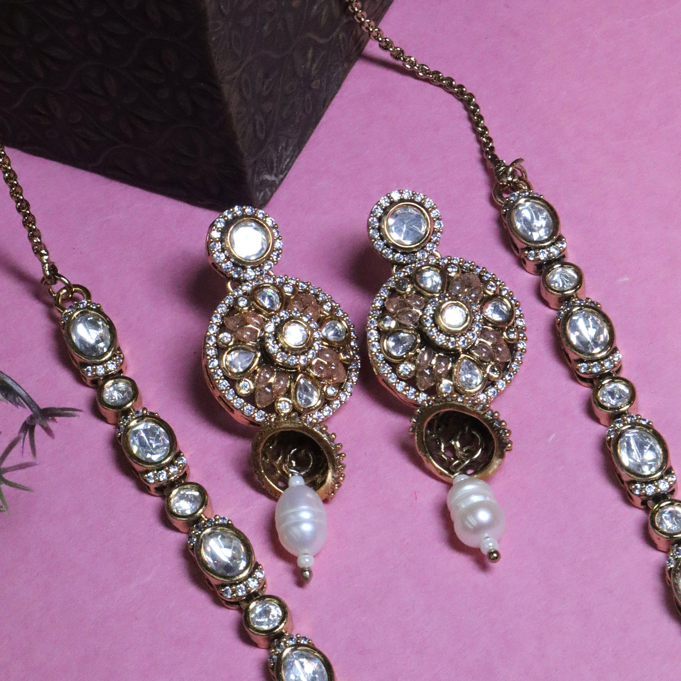 Gold-Plated Brown Circular Kundan Set with Pearls - SIA455788