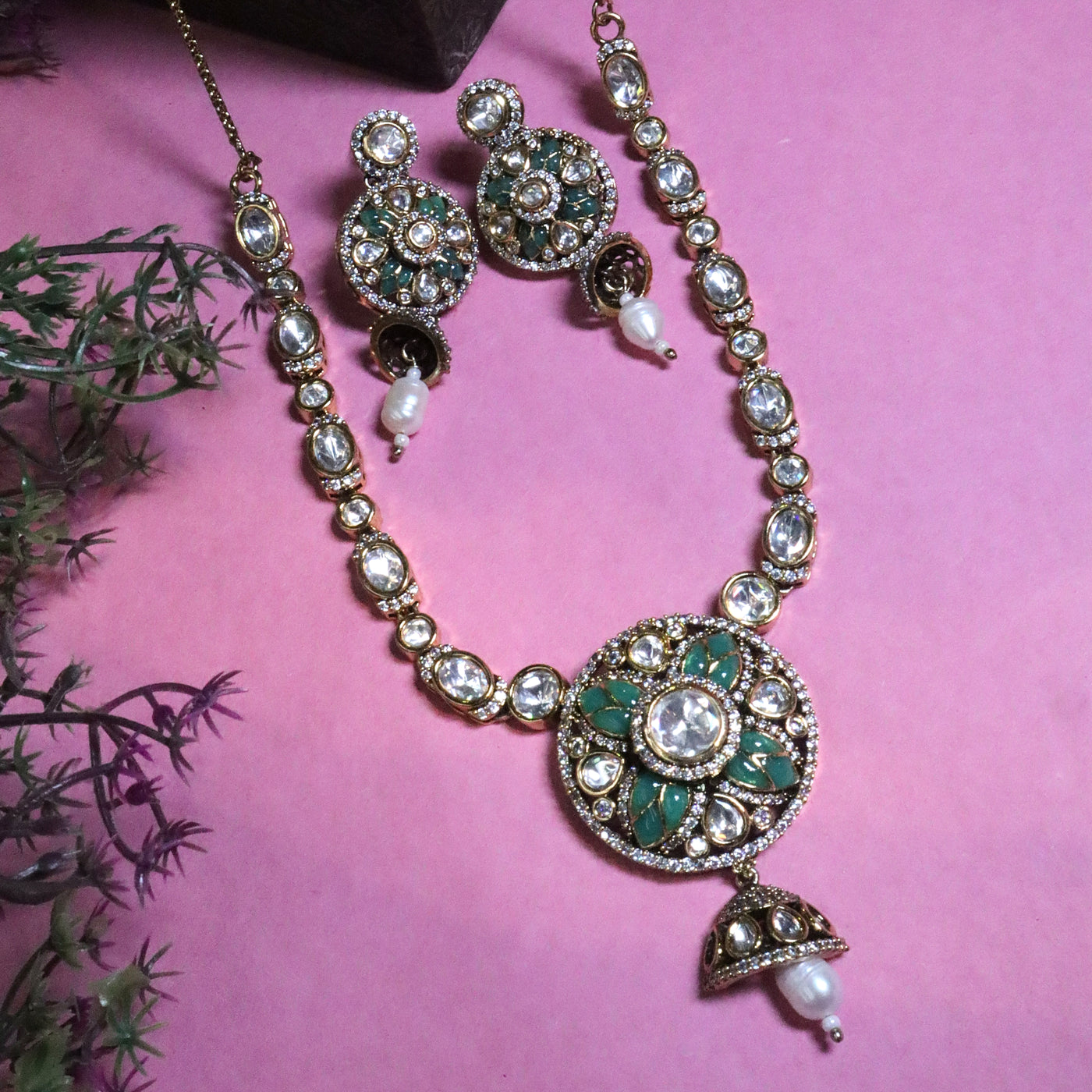 Kundan Style Round Floral Green & White Stone Necklace with Pearl Drops - SIA455789