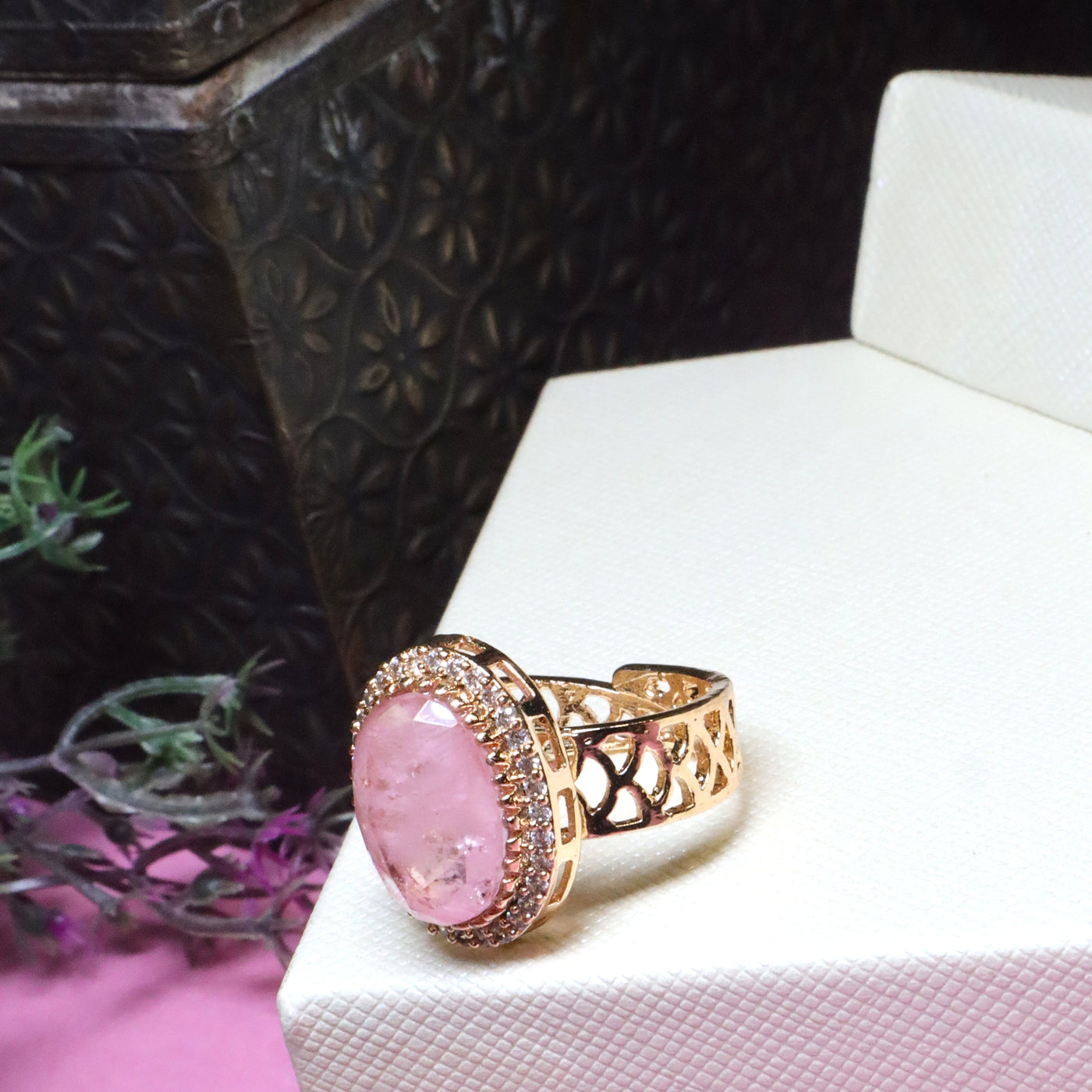 Gold Oval Pink Stone Statement Ring - SIA455901
