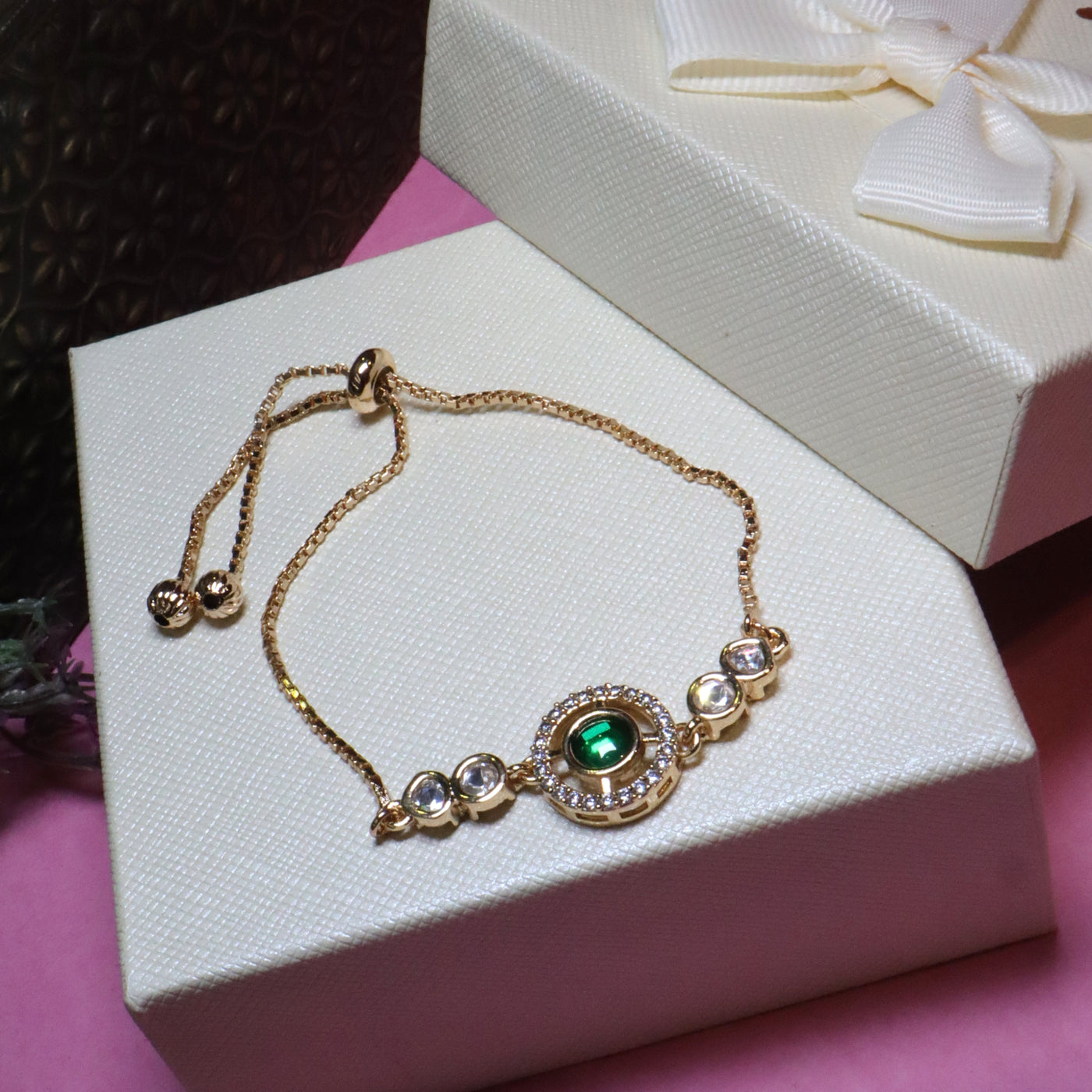 Green Round Gemstone Slider Bracelet - SIA455939
