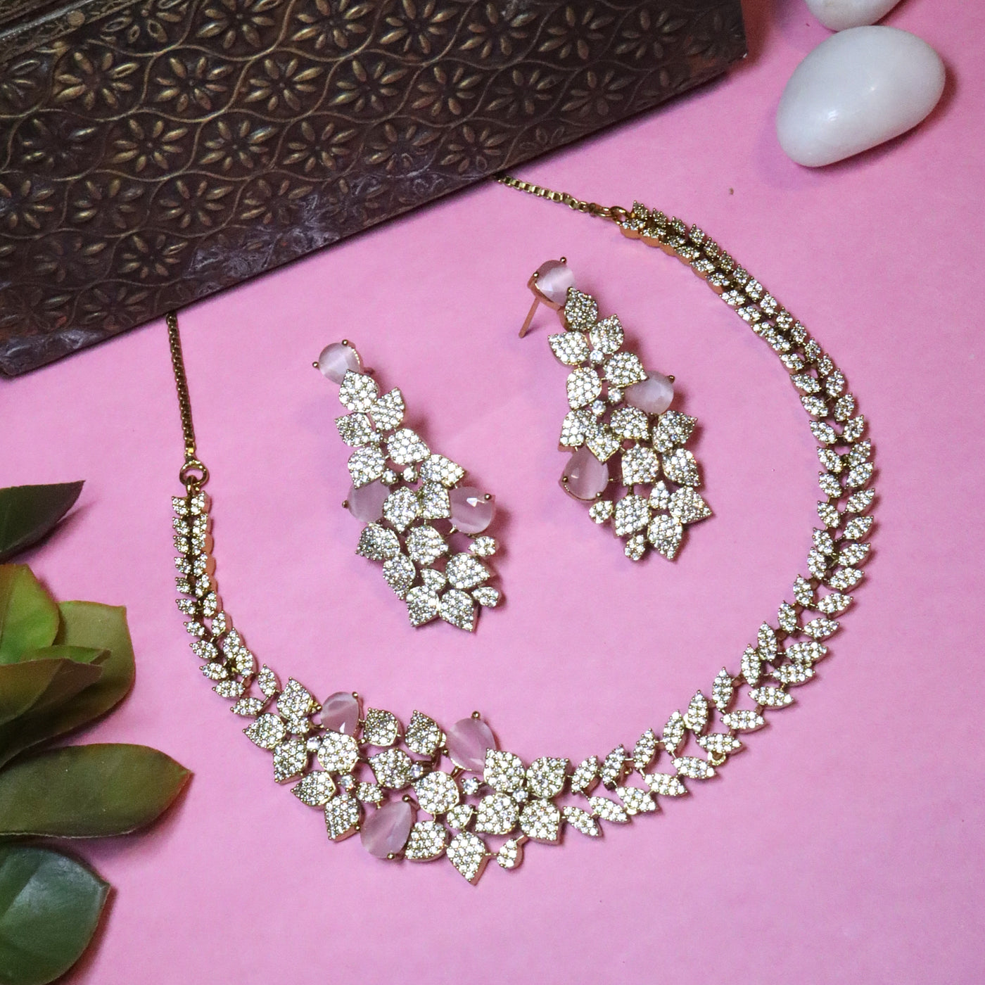 Blooming Floral Diamond Necklace & Earrings Set - SIA456164