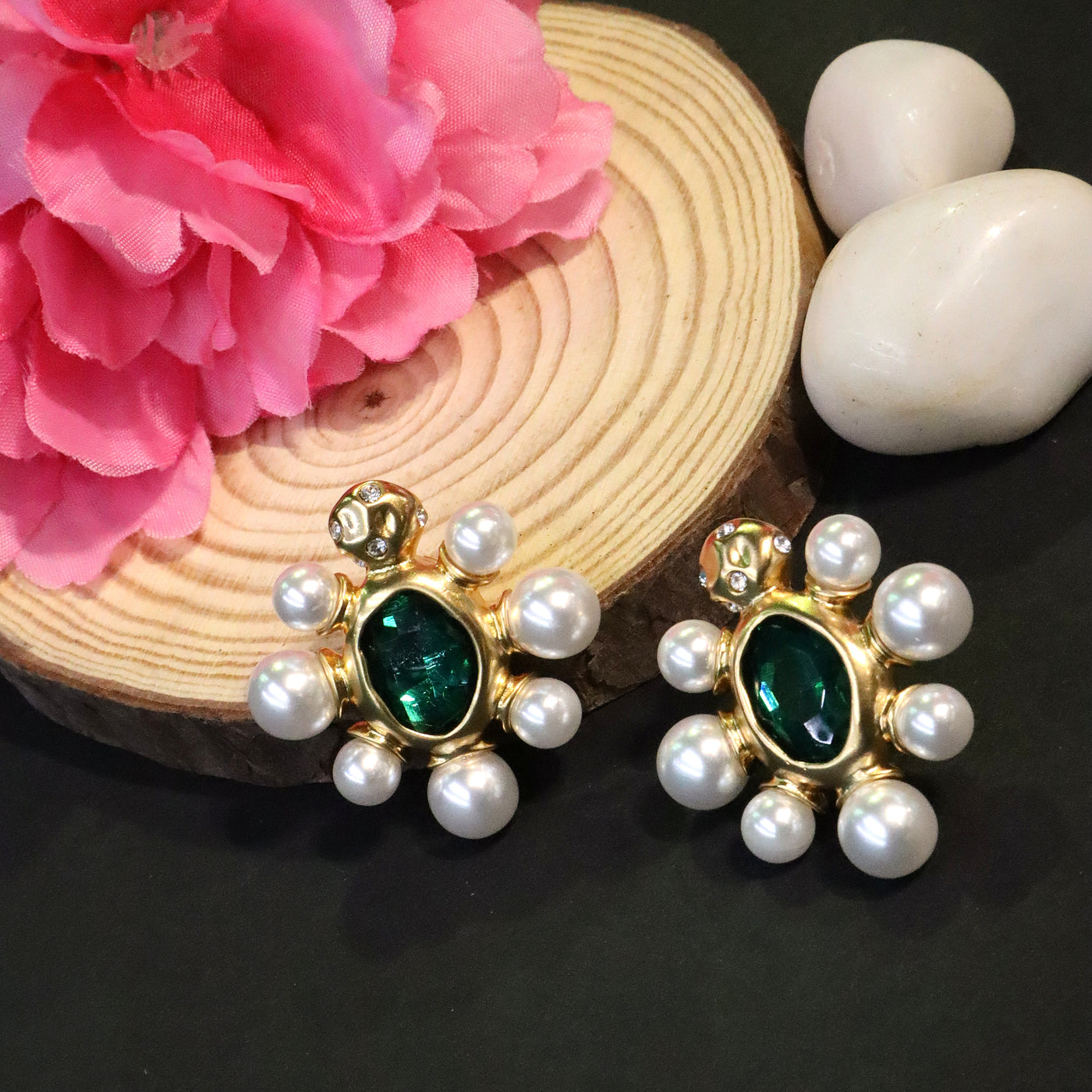Green Stone and White Pearl Flower Stud Earrings - SIA456522