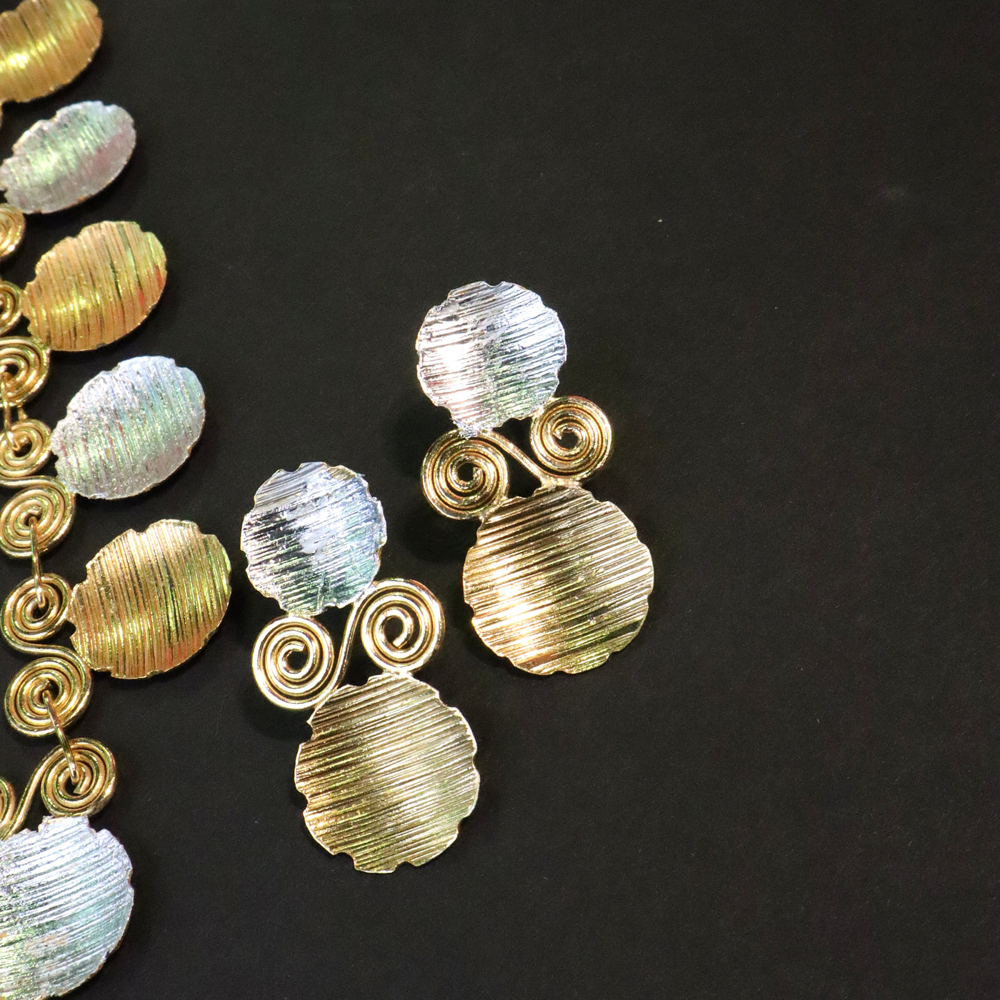 Two-Tone Gold/Silver Disk Spiral Necklace Set - SIA456527