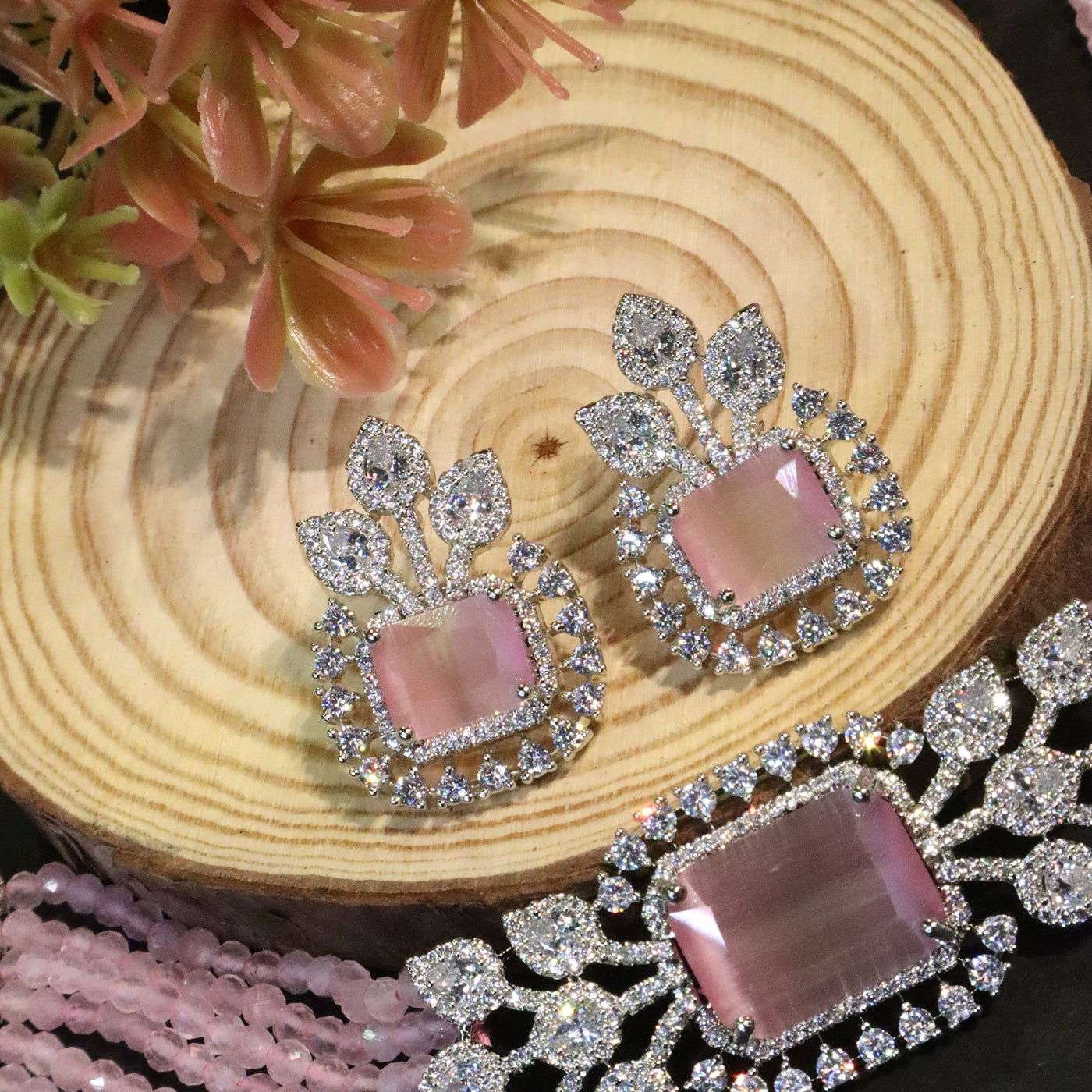 Elegant Pink Beaded and Diamond-Style Choker Set. - SIA456671