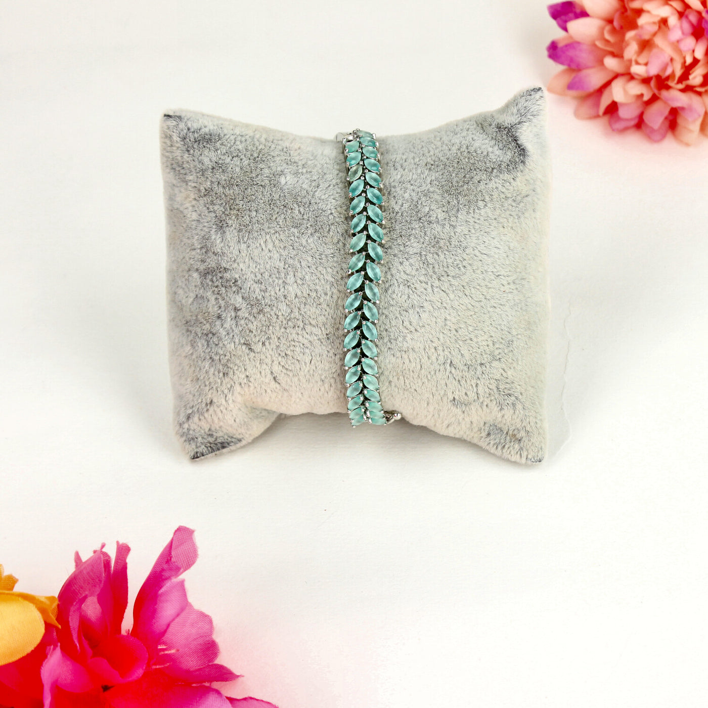 Blossom Bloom Multi-Stone Bracelet - Sia450550