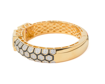 Vivinia By Vidhi Mehra Florence Gold Plated Pink Womens Kada - VB113