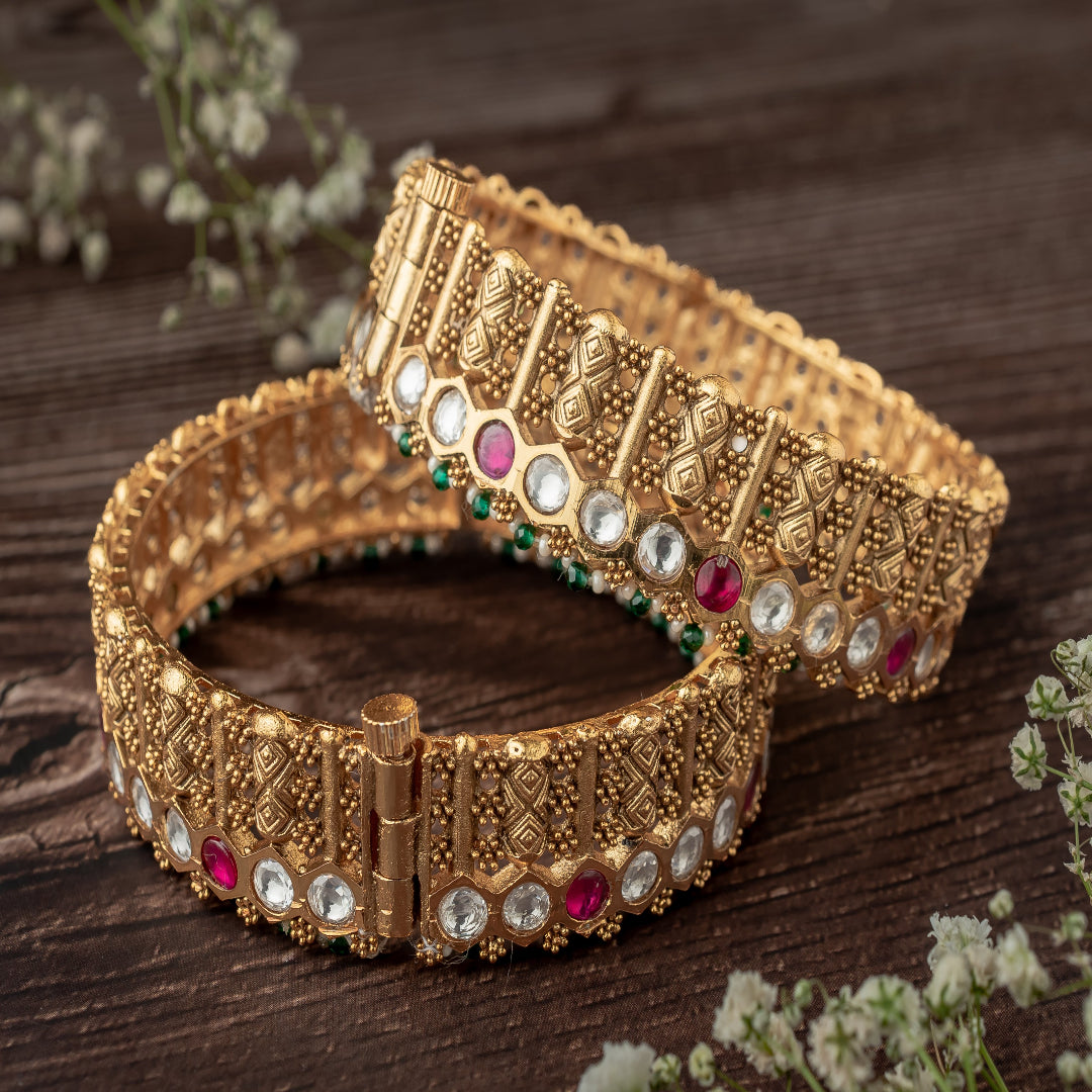 vivinia BY VIDHI MEHRA Ismarrah 2.0 Gold Plated Temple Bangles ( Set of 2 ) - VB744