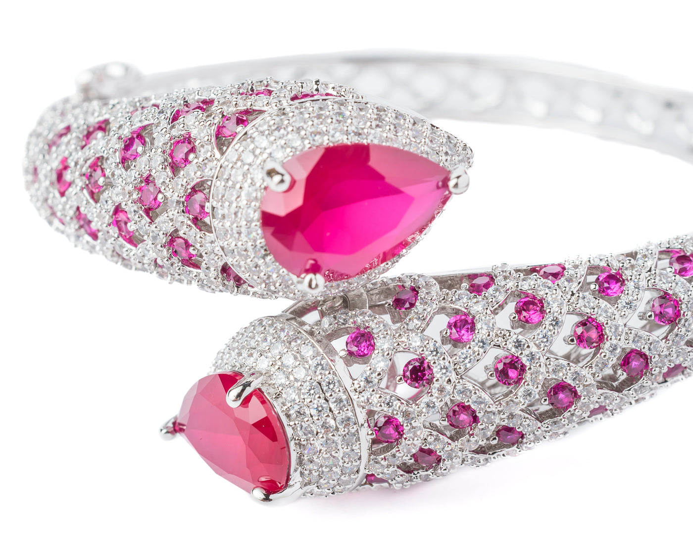 Vivinia By Vidhi Mehra Florence Silver Plated Pink Womens Kada - VB795