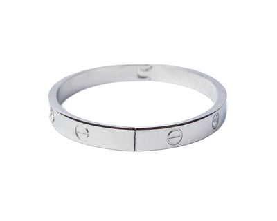 Vivinia By Vidhi Mehra Florence Silver Plated Womens Kada - VB808