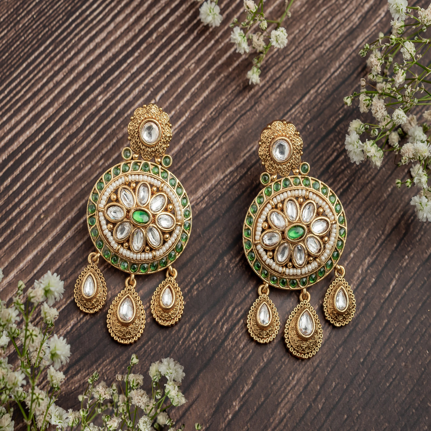 vivinia BY VIDHI MEHRA ISMAARH 2.0 Gold/Green Womens Pair of Chandbali Earrings - VE1005