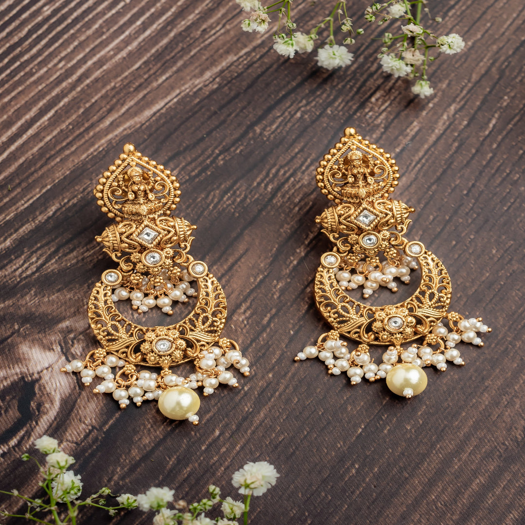 Vivinia By Vidhi Mehra Isvaraah 2.0 Gold Plated White Womens Pair of Chandbali Earrings - VE999