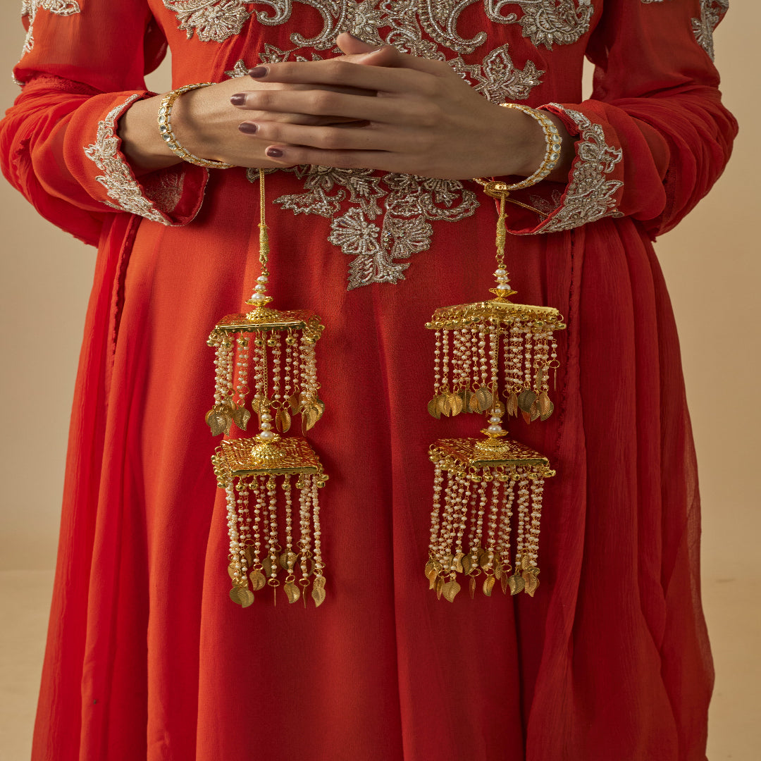 vivinia BY VIDHI MEHRA Gold Plated Womens Pair of Kaleeras (Freesize) - VKL053