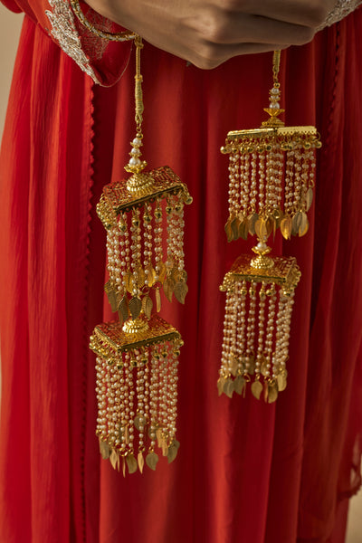 vivinia BY VIDHI MEHRA Gold Plated Womens Pair of Kaleeras (Freesize) - VKL053