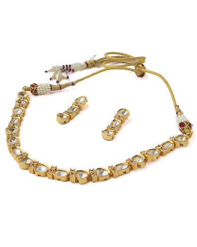 Vivinia By Vidhi Mehra Gold Plated Womens Short Necklace Set with Pair of Earrings - VN037