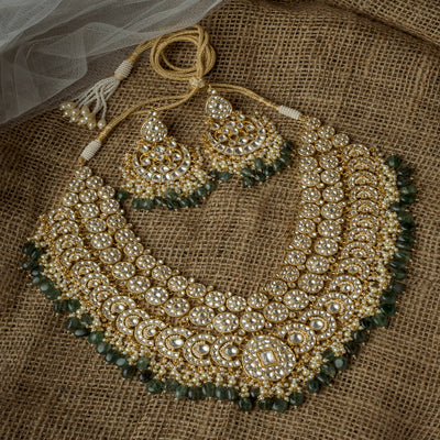 Vivinia By Vidhi Mehra Gold Plated Green Womens Kundan, Polki Necklace Set with Pair of Earrings - VN1007