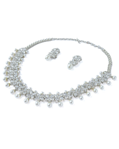 Vivinia By Vidhi Mehra Silver Plated Womens Short Necklace Set with Pair of Earrings - VN1047