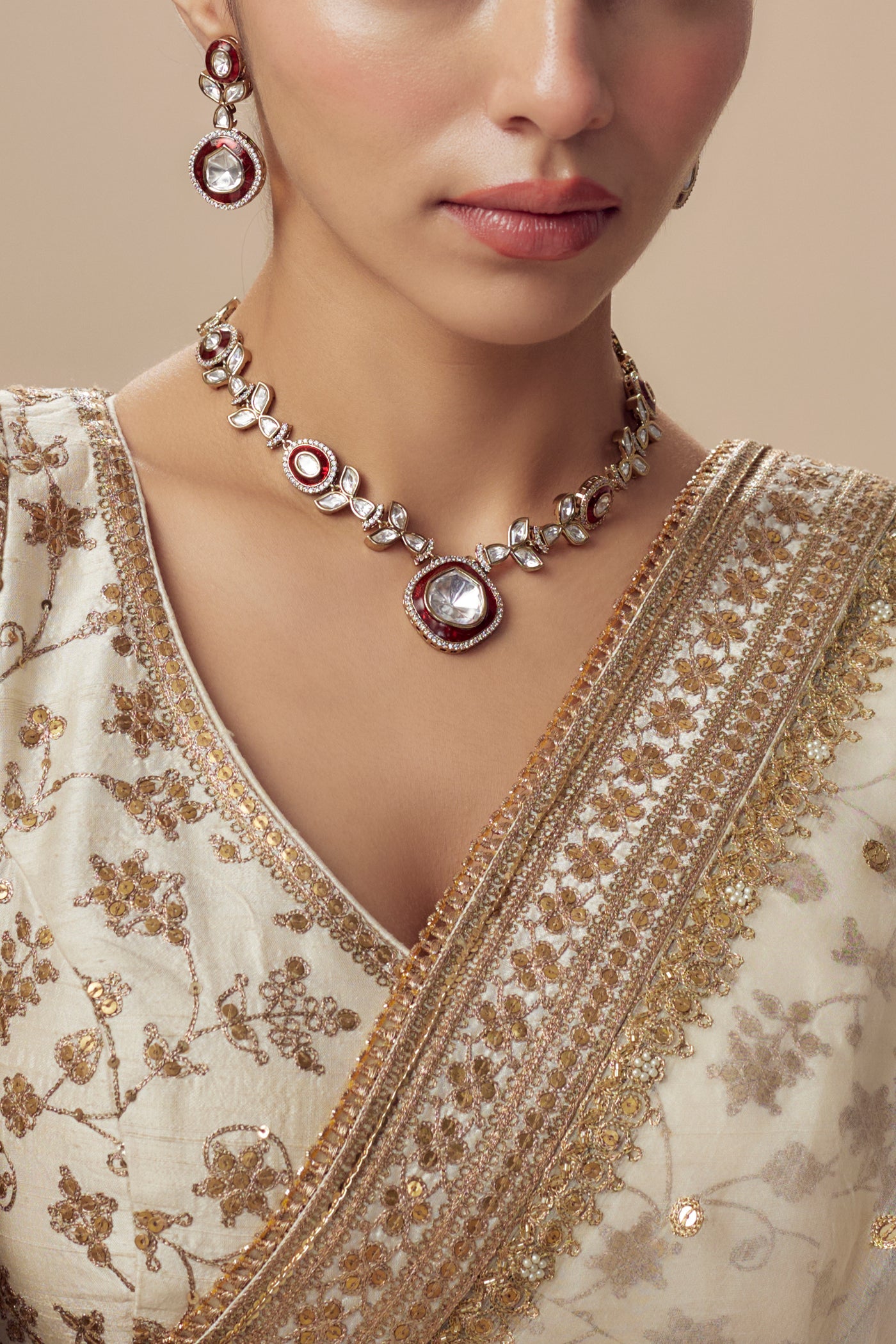 vivinia BY VIDHI MEHRA Burgandi Gold Plated Red Womens Kundan, Polki Short Necklace Set with Pair of Earrings (Freesize) - VN857