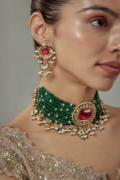 vivinia BY VIDHI MEHRA Saadgi Gold Plated Green Beaded Womens Choker Necklace Set with Pair of Earrings (Free size) - VN899