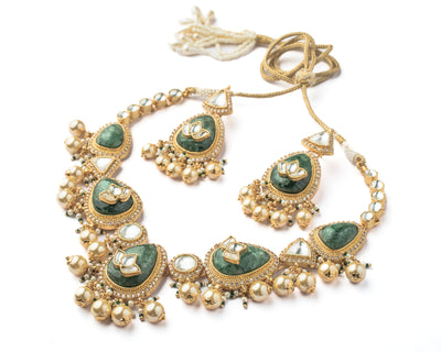 Vivinia By Vidhi Mehra Saadgi Gold Plated Green Womens Temple Choker Necklace Set with 2 Pair of Earrings (Freesize) - VN920