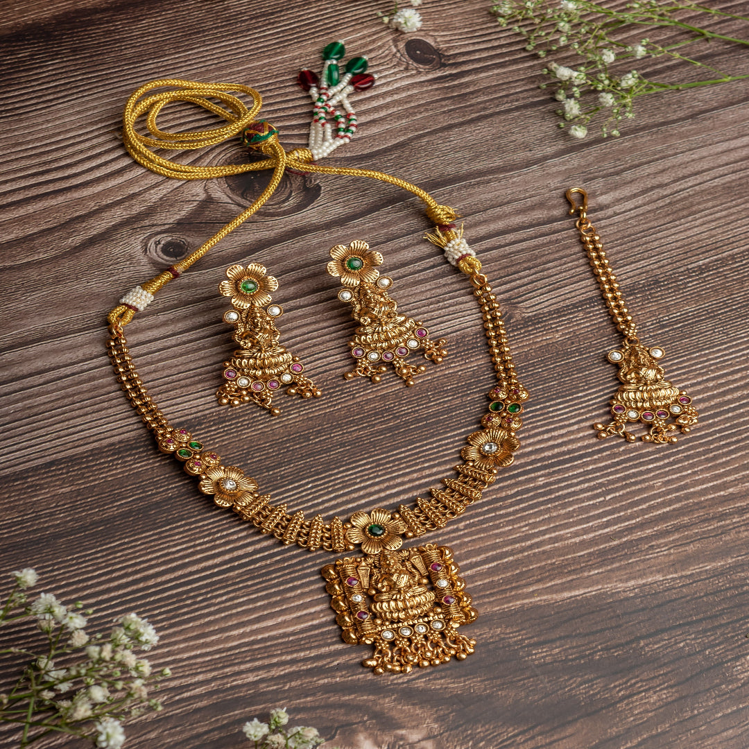 vivinia BY VIDHI MEHRA ISMAARH 2.0 Gold Plated Short Necklace Set with Maangtikka & Pair of Earrings