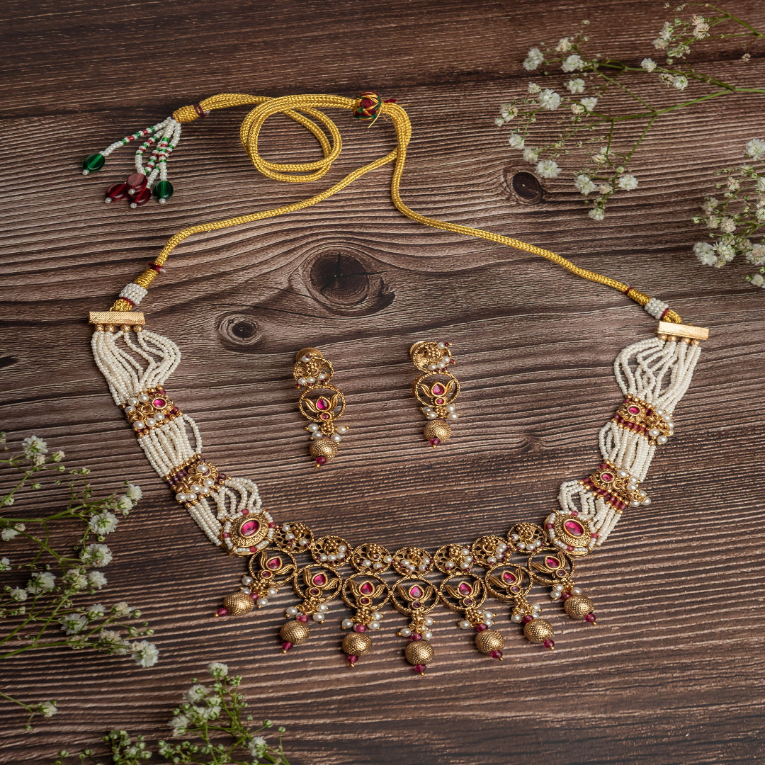 vivinia BY VIDHI MEHRA ISMAARH 2.0 Gold/White/Pink Plated Choker Necklace Set with Pair of Earrings