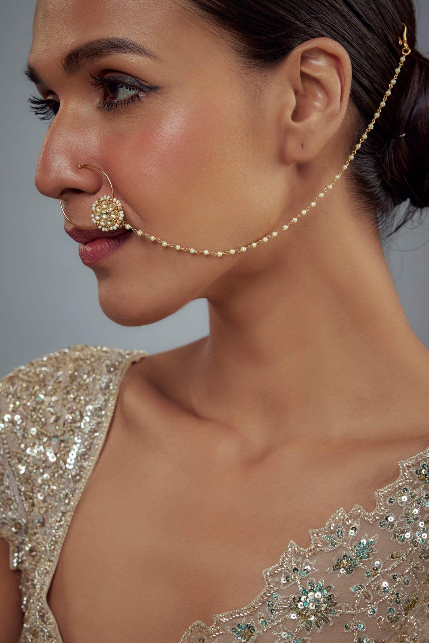 vivinia BY VIDHI MEHRA Saadgi Gold Plated Kundan, Polki Womens Nath with Chain (Freesize) - VNT013