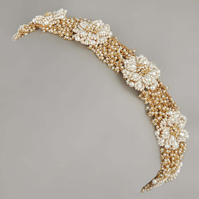 Statement Maang Tikka With Pearls And Golden Beads - CKHG-189-01 WHITE