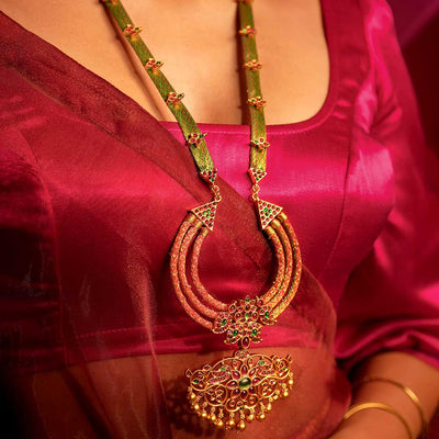 Exquisite Temple Jewellery A Statement of Devotion and Grace - SK1013